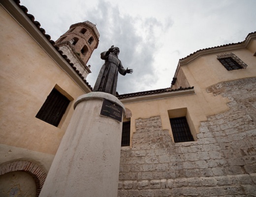 Estatua san pedro regalado valladolid