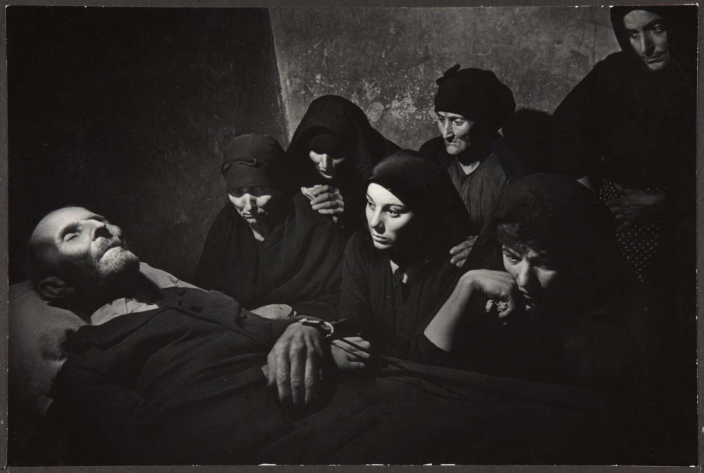 velatorio_pueblo_español_eugene_smith