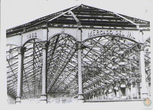 El mercado durante la restauración de 1984