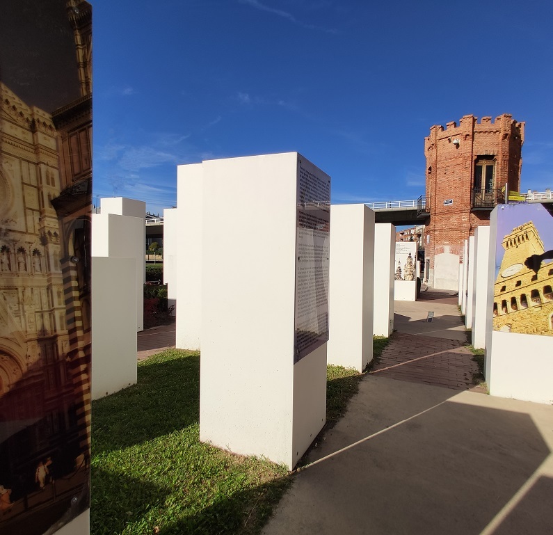 No hay imagen disponible de Plaza de las Ciudades Hermanas