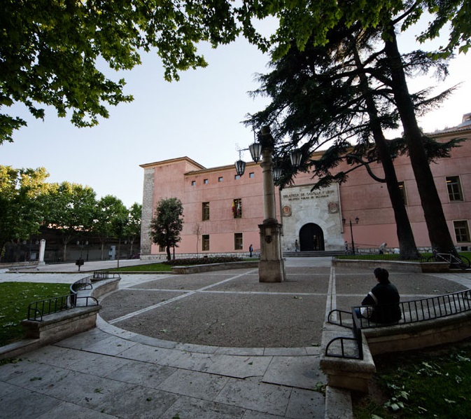 No hay imagen disponible de Castille et Leon bibliothèque régionale